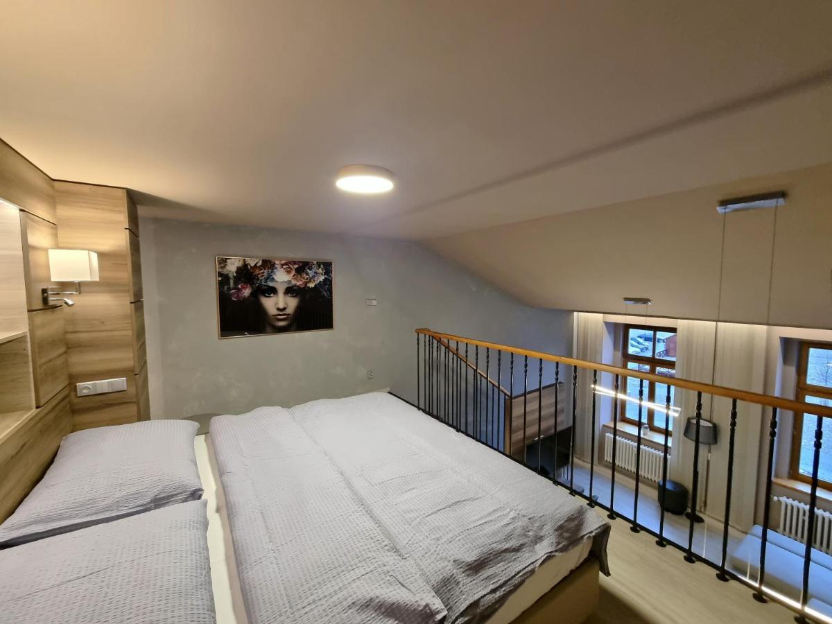 Apartmany Etenia カダニ エクステリア 写真