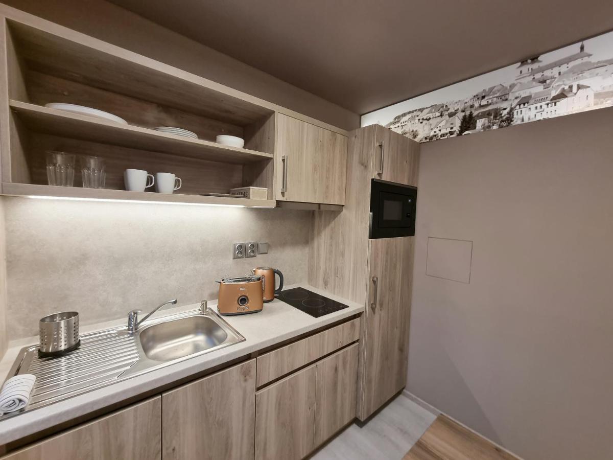Apartmany Etenia カダニ エクステリア 写真